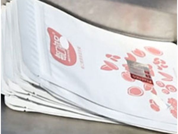 （視頻）封口袋子貼標全自動吸風式平面貼標機AS-P03